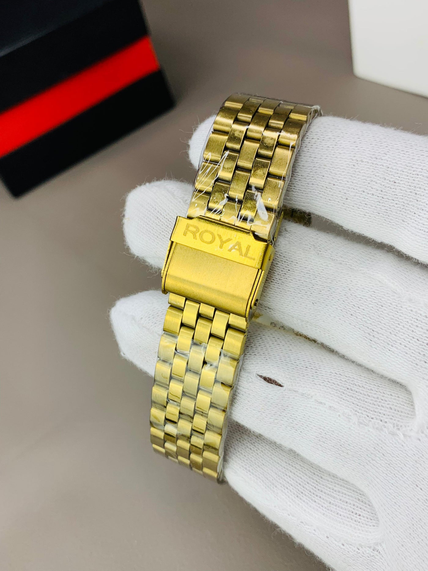 Royal New Collection